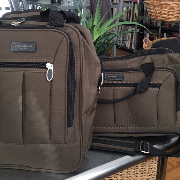 Eddie Bauer Handbags - Eddie Bauer/ Duffle Set / 2Bags/